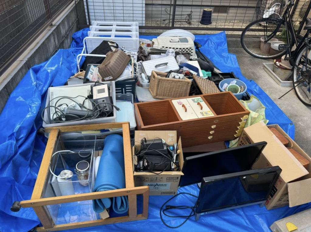 八王子市の遺品整理と不用品回収の事例-ビフォー