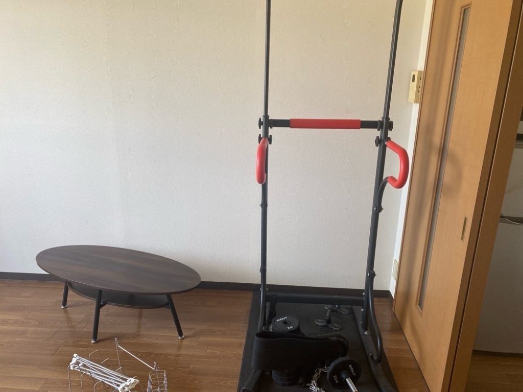 大府市の集合住宅で行ったトレーニングマシーンの不用品回収事例-ビフォー