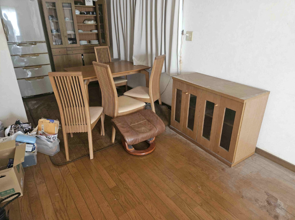 みよし市の家具買い替えに伴う不用品回収事例-ビフォー