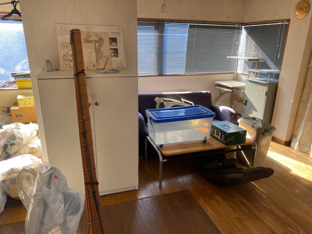 大垣市の大掃除に伴う家具・家電の不用品回収事例-ビフォー