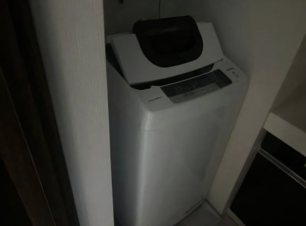 蟹江町の洗濯機1点回収の不用品回収事例-ビフォー