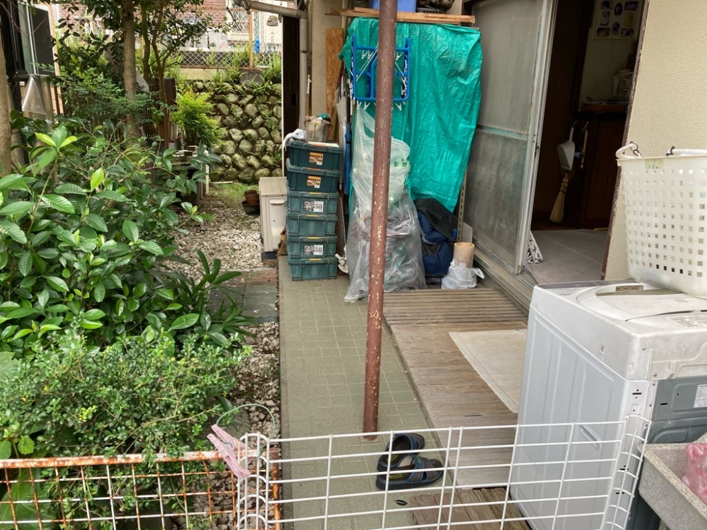 長泉町の庭先に溜まった混載ゴミを丁寧に分別した不用品回収事例-アフター