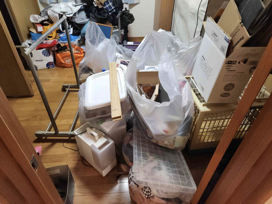 湖西市で混載ゴミを安全第一で慎重に対応した不用品回収事例