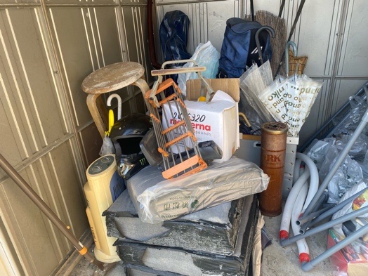 浜松市【不用品回収】椅子、ストーブ、ヘルメット、傘、灰皿スタンド、雑貨等の作業前